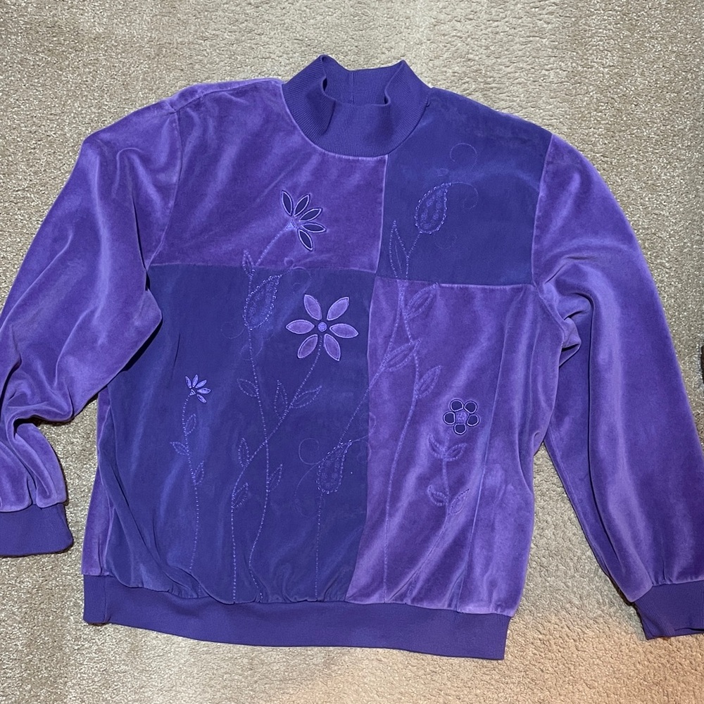 Alfred Dunner Purple Floral Embroidered Top size 3X